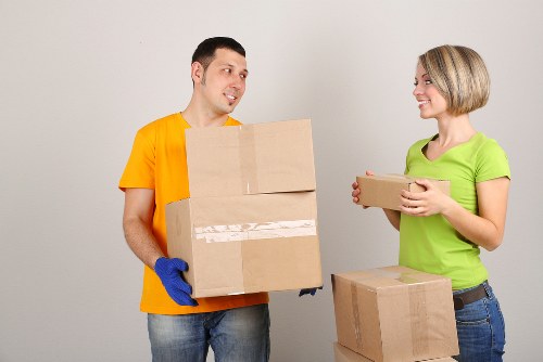 Practical removal truck for nearby North London moving jobs